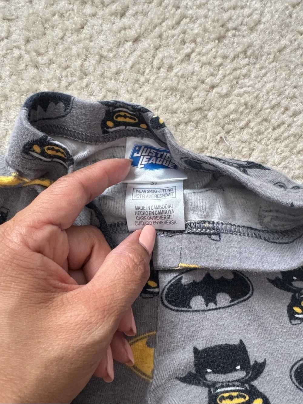 Justice Batman Kids' 2-Piece Pajama Set in Gray and Yellow - Size 3T